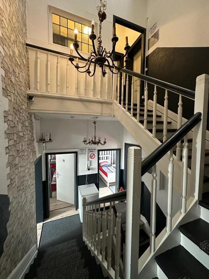 Adam'S Hostel - Self Check-In & Only Private Rooms ดุสเซลดอร์ฟ ภายนอก รูปภาพ